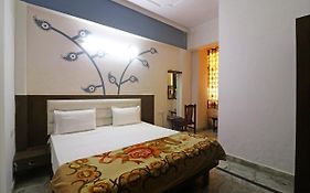 Hotel Ambika Palace Agra
